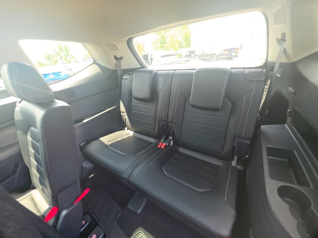 Used 2022 Volkswagen Atlas SEL Premium AWD/4WD image 29