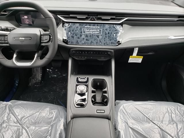 New 2026 Jeep Cherokee Laredo AWD/4WD image 8