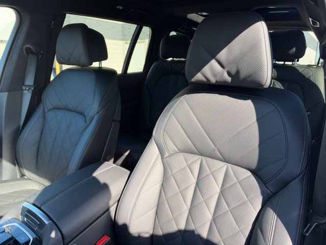 Certified 2026 BMW X7 xDrive40i AWD/4WD image 19