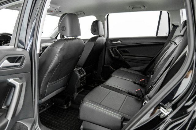 Used 2021 Volkswagen Tiguan SE R-Line AWD/4WD image 39