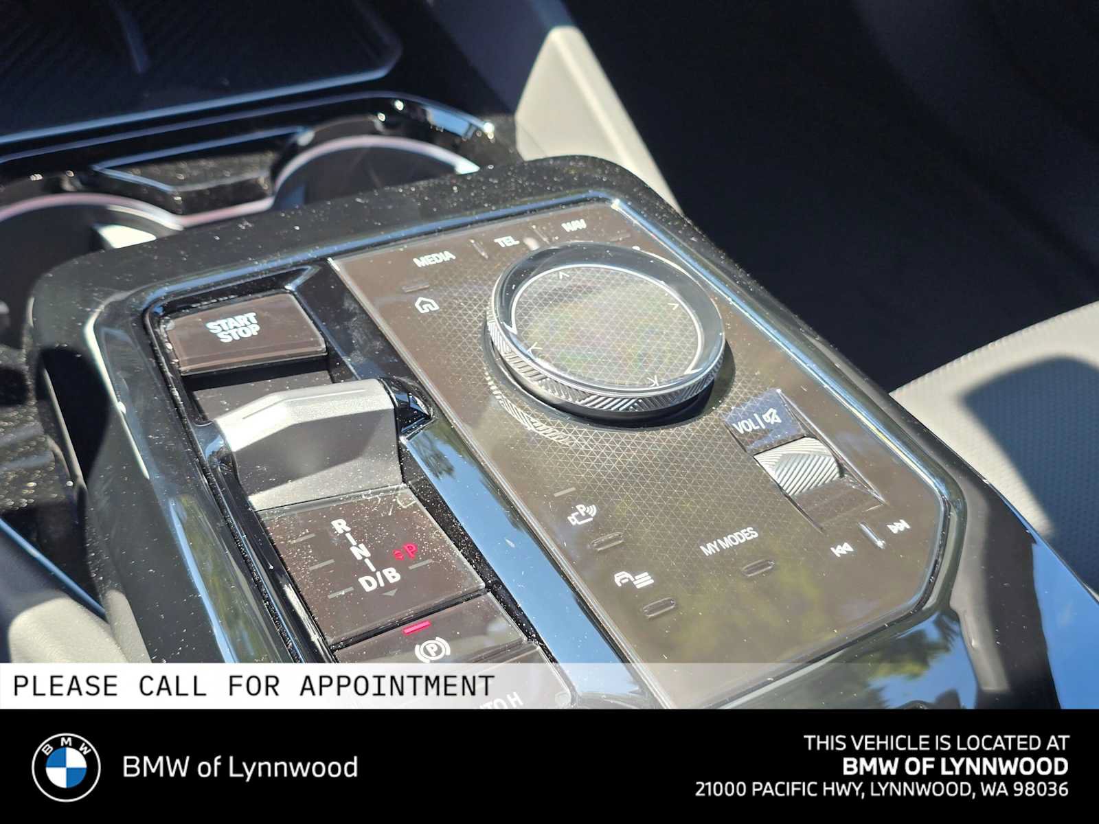 New 2027 BMW i5 xDrive40 AWD/4WD image 27
