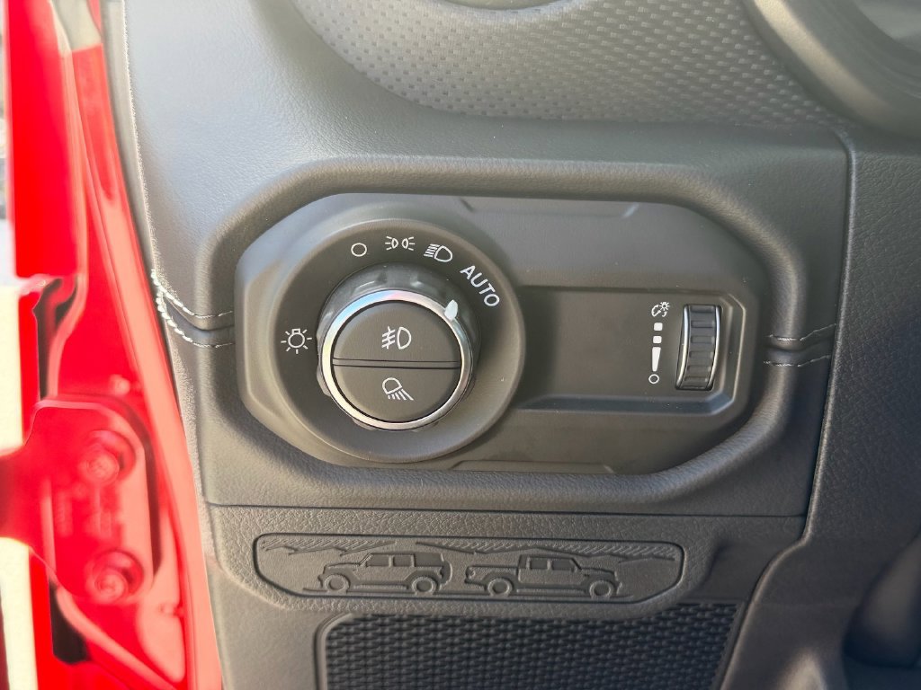 Used 2026 Jeep Gladiator Rubicon AWD/4WD image 27