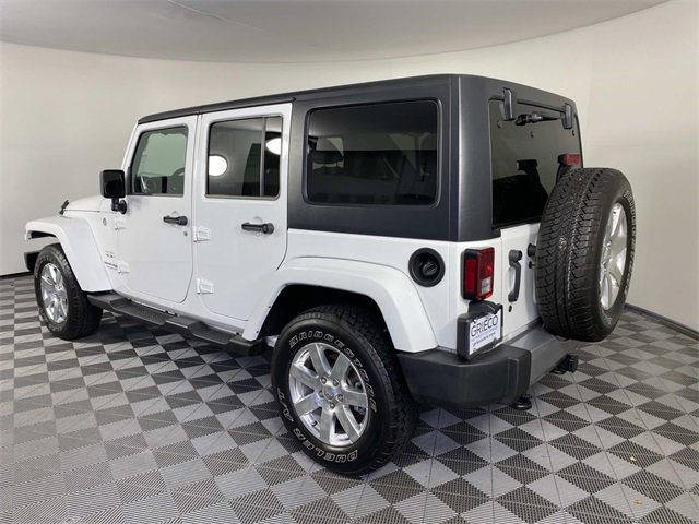 Used 2018 Jeep Wrangler Unlimited Sahara w/ Connectivity Group image 6