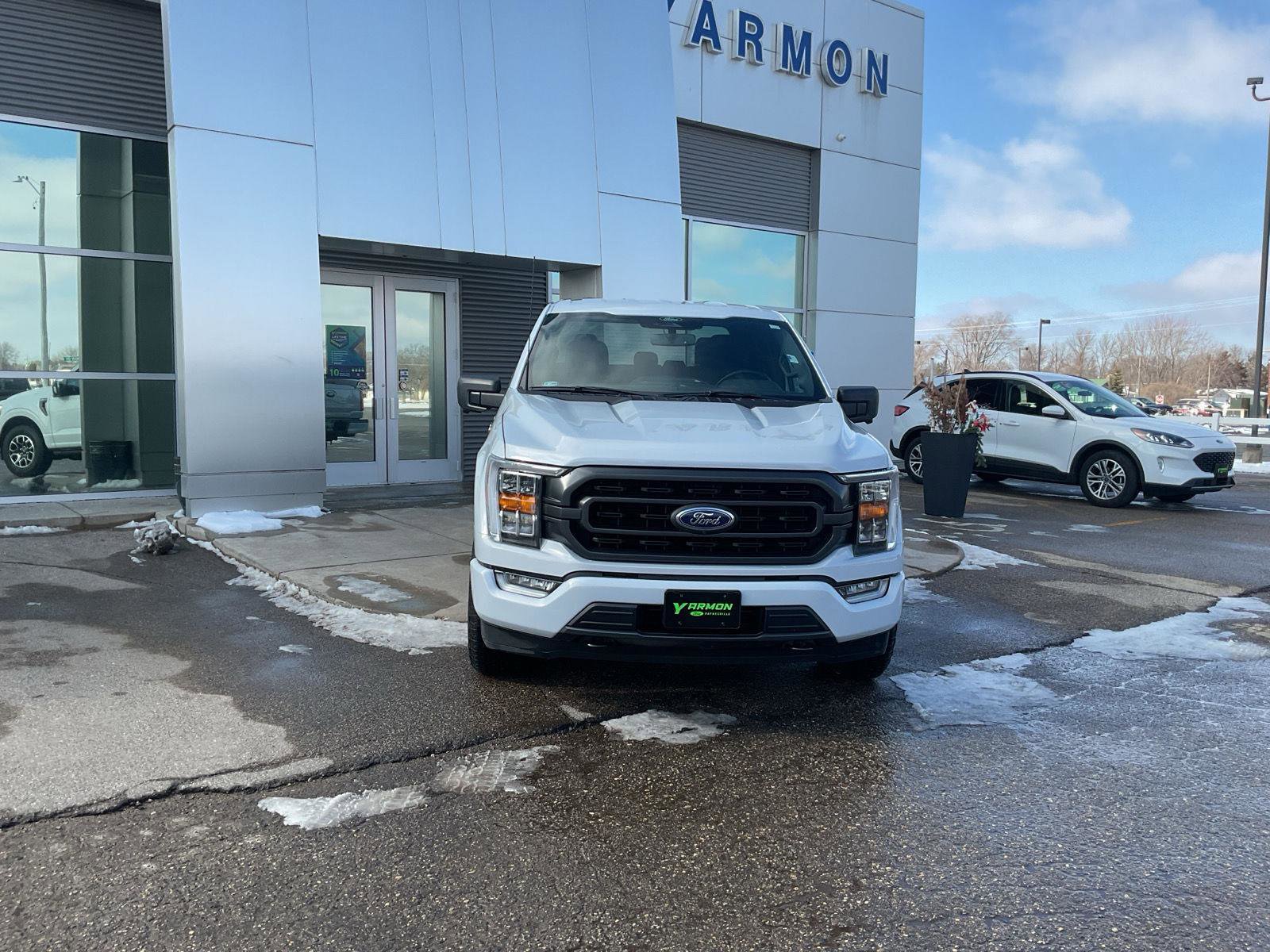 Used 2022 Ford F150 XLT w/ Equipment Group 302A High image 10