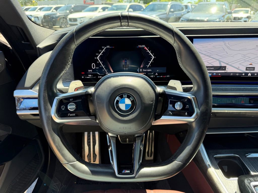 Used 2023 BMW 740i w/ Executive Package RWD image 15