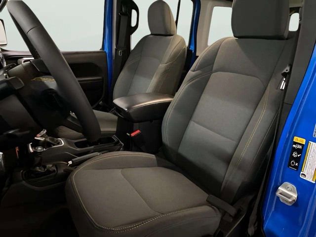 Used 2024 Jeep Wrangler Unlimited AWD/4WD image 80