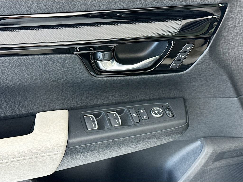 Certified 2025 Honda CR-V EX-L image 23