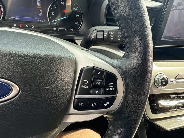 Used 2022 Ford Explorer XLT AWD/4WD image 37