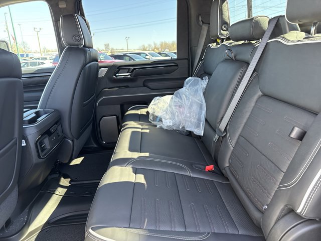 New 2026 GMC Sierra 2500 AT4X w/ LPO, Black Badging Package image 6