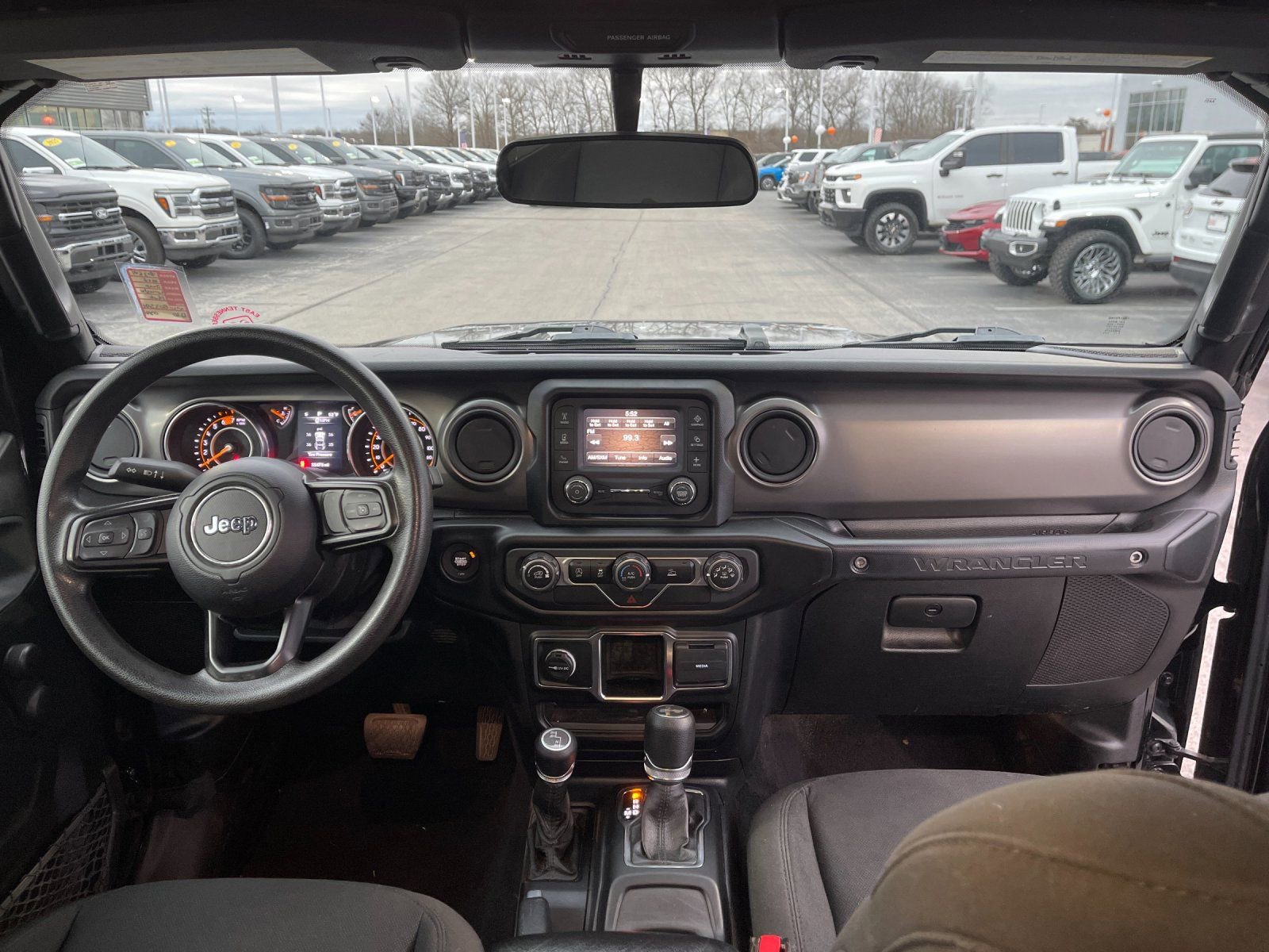 Used 2021 Jeep Wrangler Sport image 15