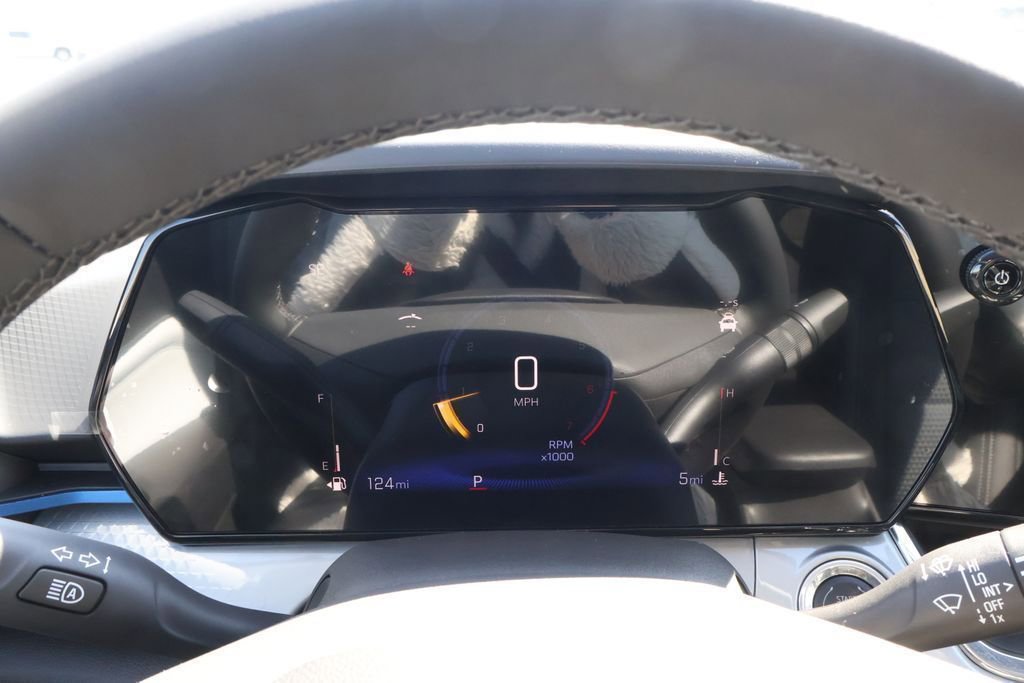 New 2026 Chevrolet Trax LT w/ Sunroof Package FWD image 21
