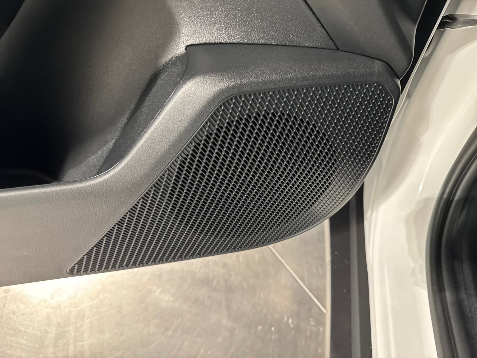 Certified 2025 Kia K4 LXS image 25