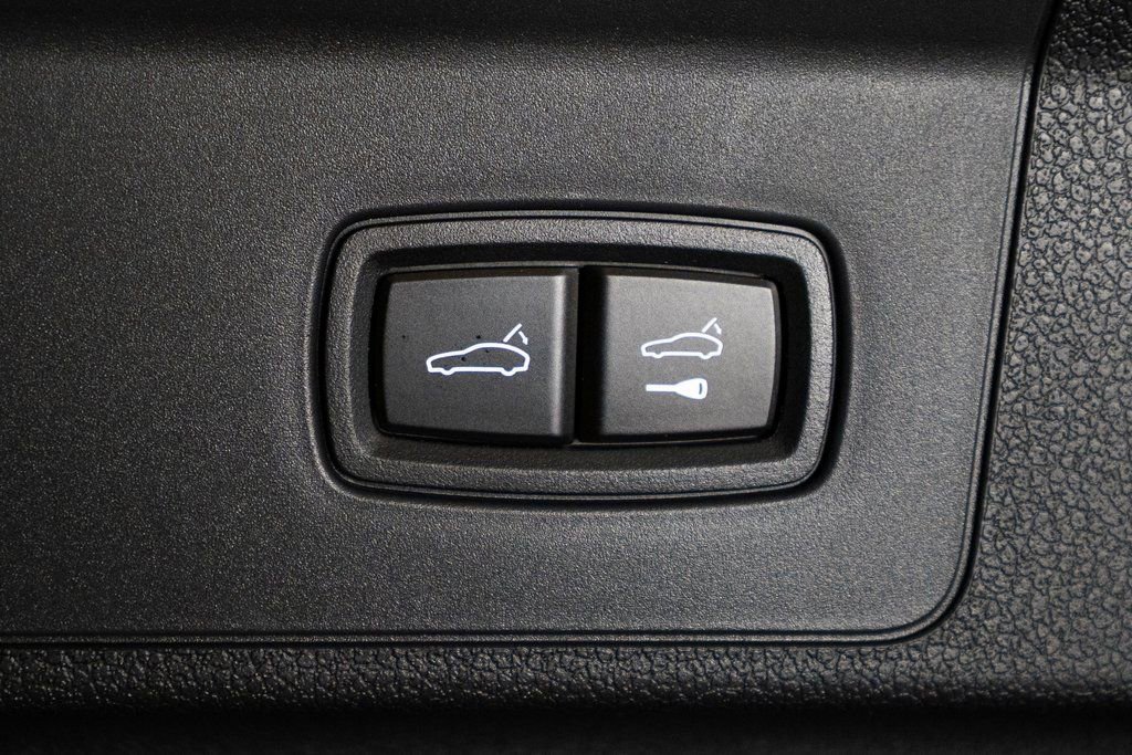 New 2026 Porsche Panamera 4 AWD/4WD image 39