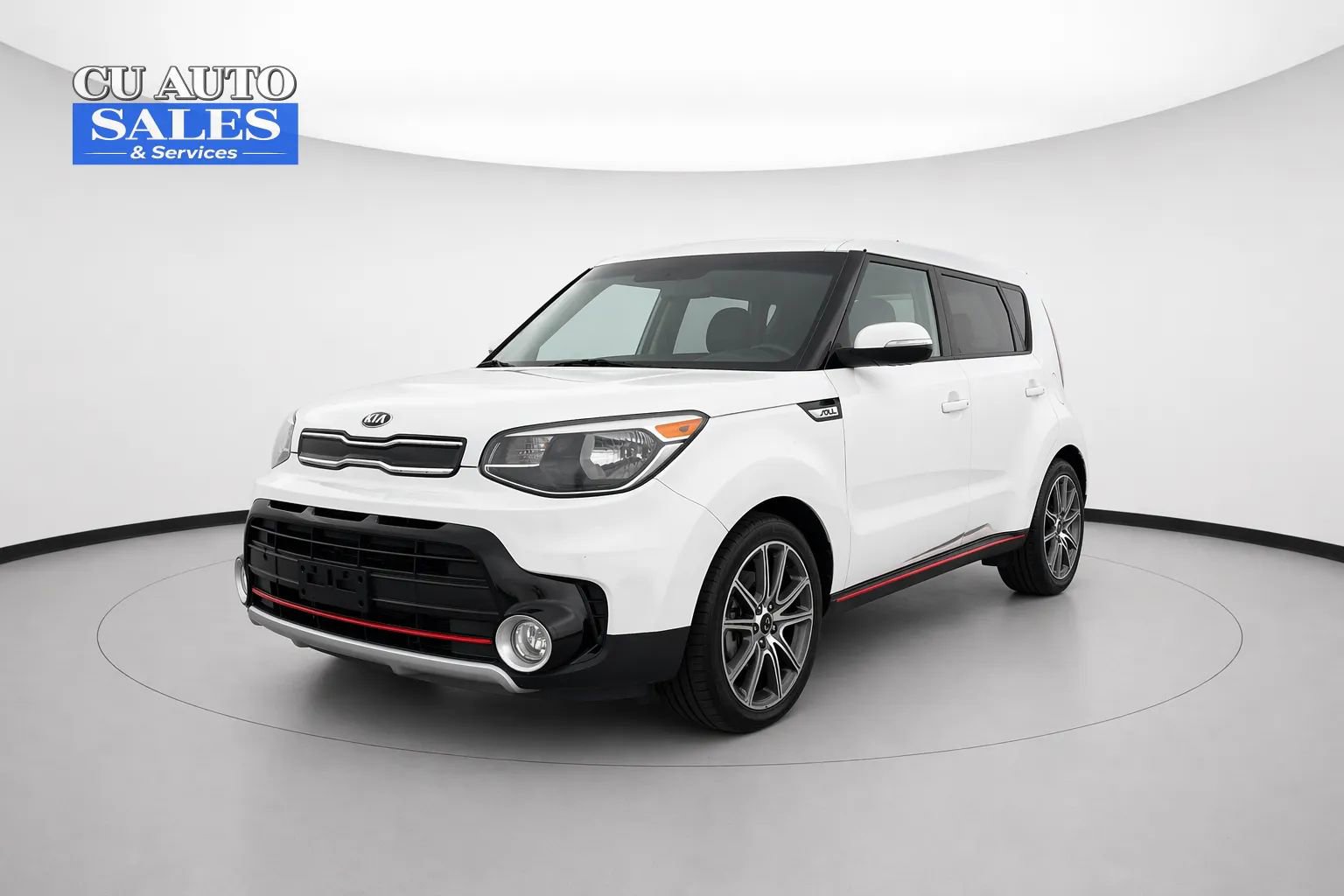 Used 2018 Kia Soul ! FWD image 3