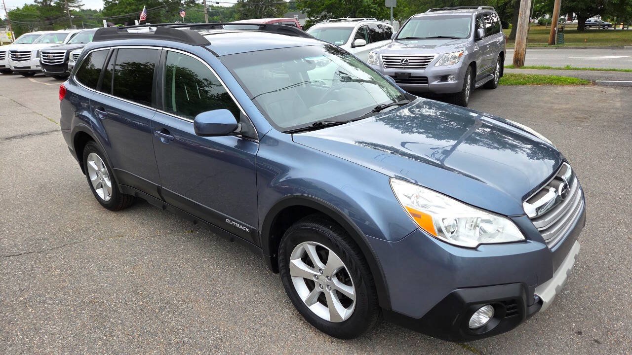 Used 2013 Subaru Outback 2.5i Limited w/ Moonroof Pkg AWD/4WD image 19