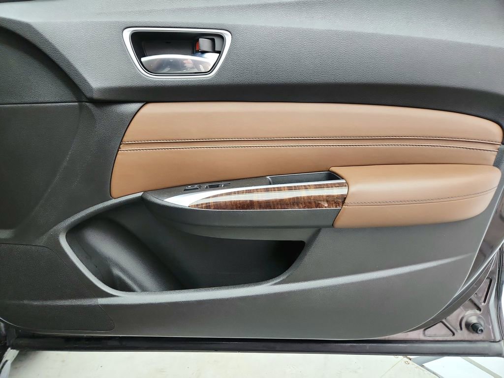 Used 2018 Acura TLX V6 SH-AWD w/ Technology Pkg image 30