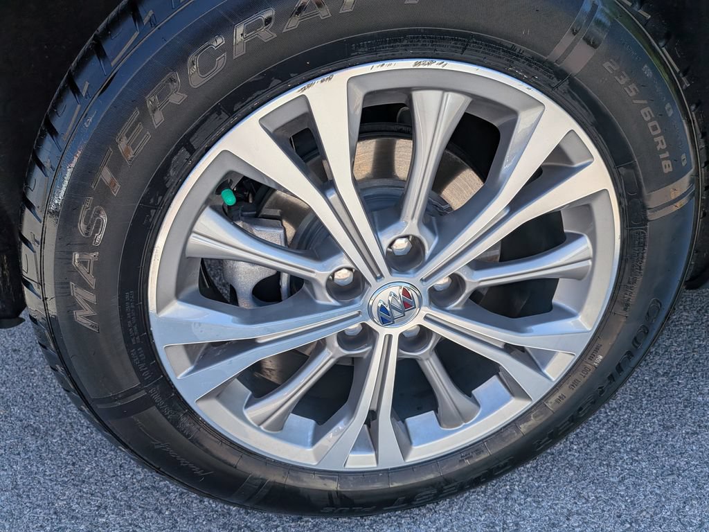 Used 2022 Buick Envision Preferred FWD image 43