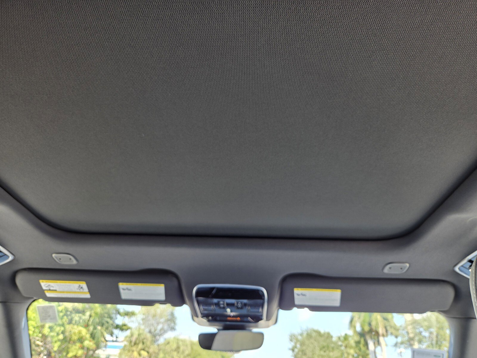 New 2025 Land Rover Range Rover Sport SE image 10