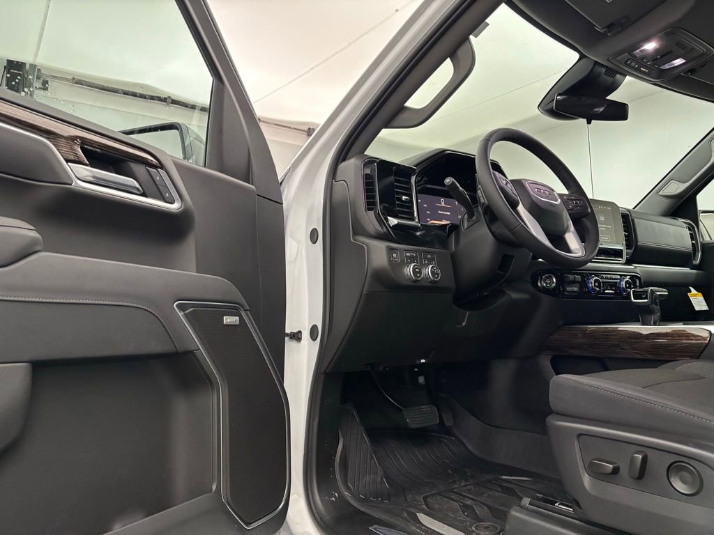 New 2026 GMC Sierra 1500 Elevation AWD/4WD image 14