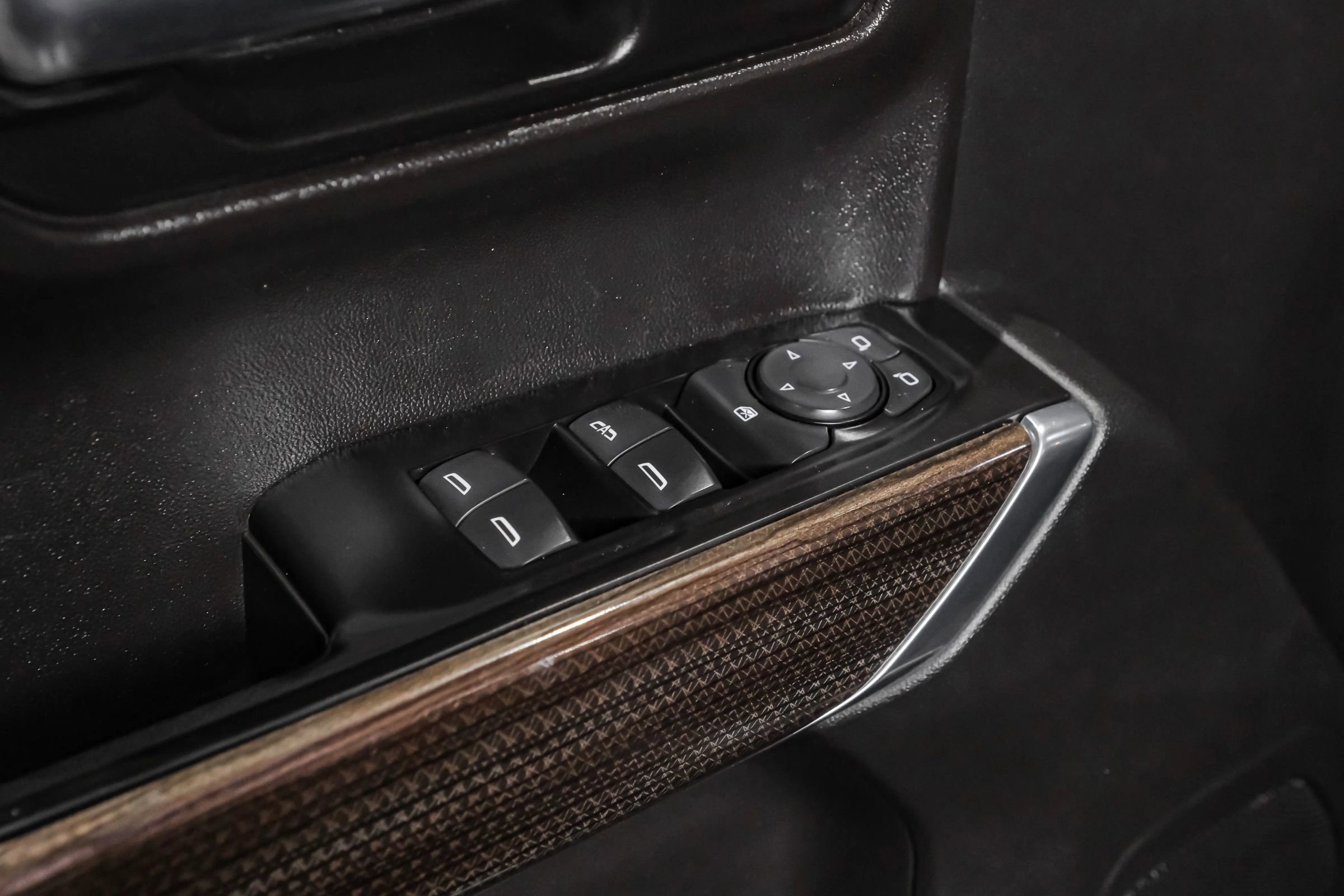 Used 2019 Chevrolet Silverado 1500 LT w/ All-Star Edition image 40
