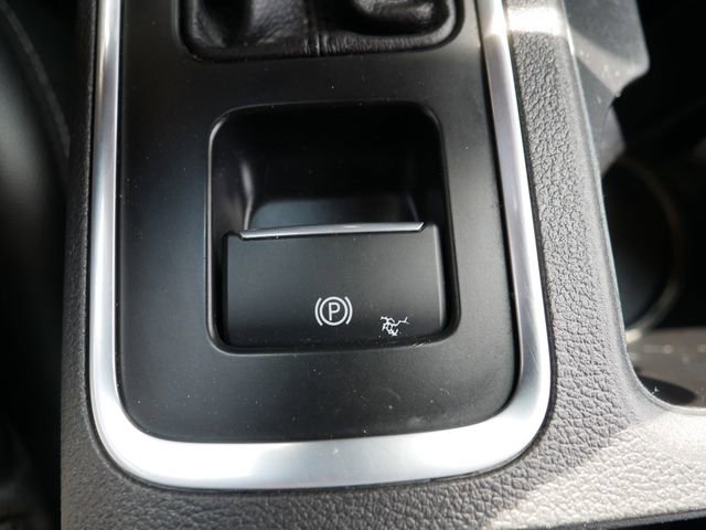 Used 2019 Ford Escape Titanium AWD/4WD image 35