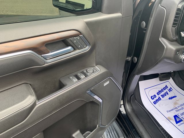 Certified 2023 GMC Sierra 1500 SLT w/ SLT Premium Package image 5