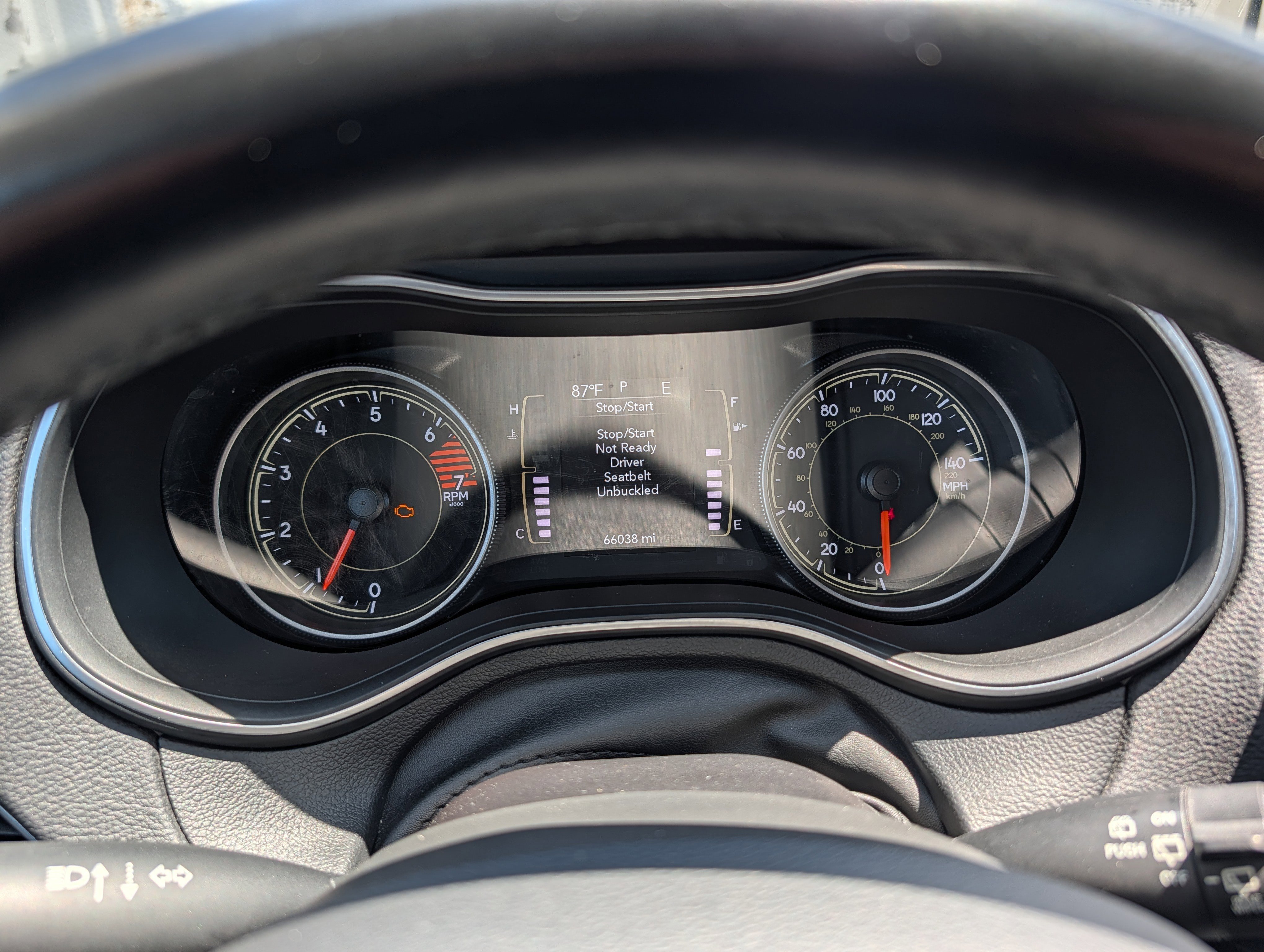 Used 2020 Jeep Cherokee Latitude w/ Cold Weather Group AWD/4WD image 24