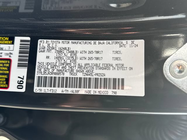 Certified 2024 Toyota Tacoma TRD Off-Road w/ TRD Off Road Upgrade Package AWD/4WD image 24