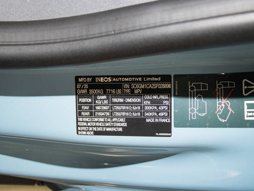 Used 2025 INEOS Grenadier Station Wagon AWD/4WD image 22