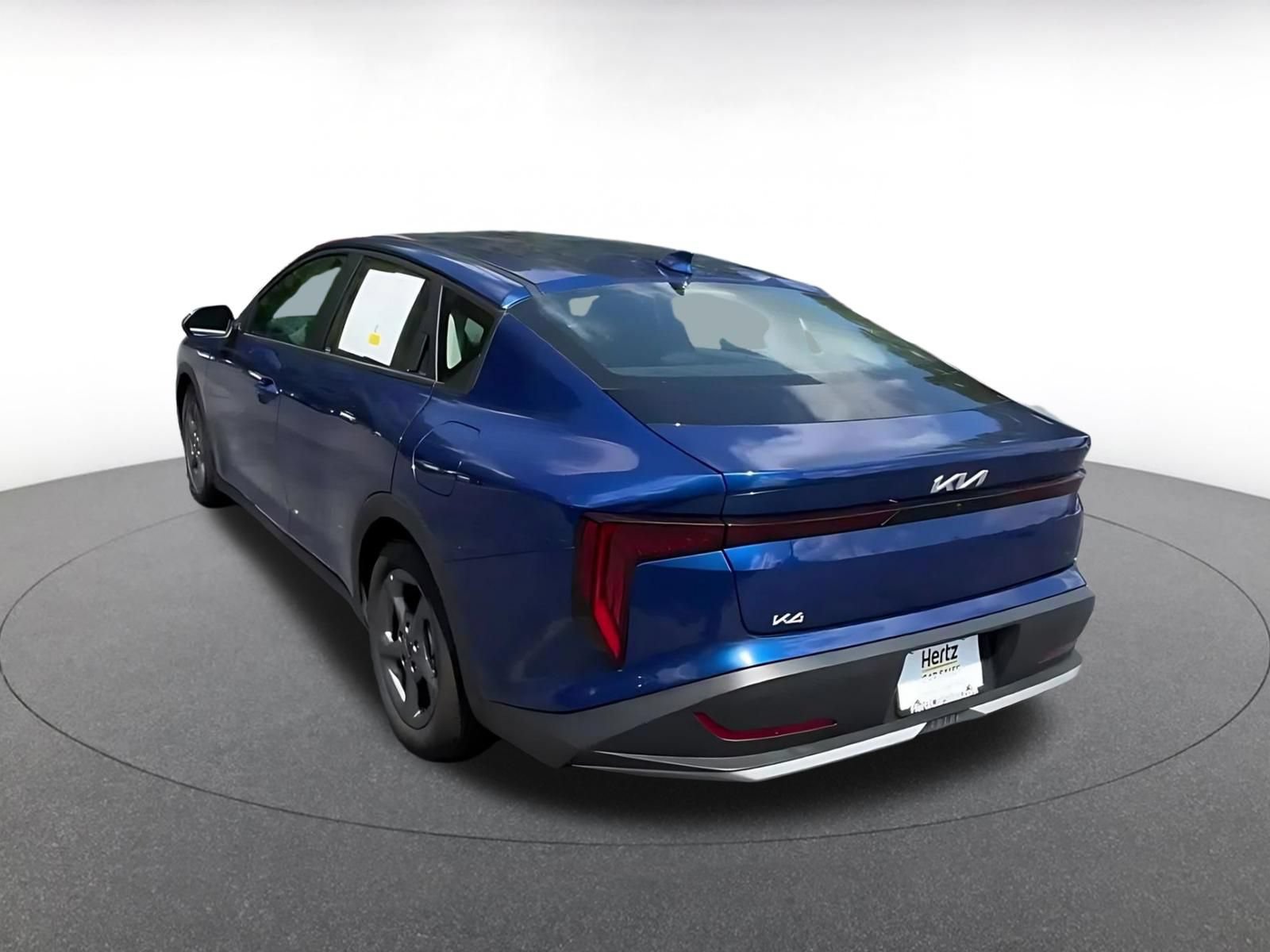 Used 2025 Kia K4 FWD image 11