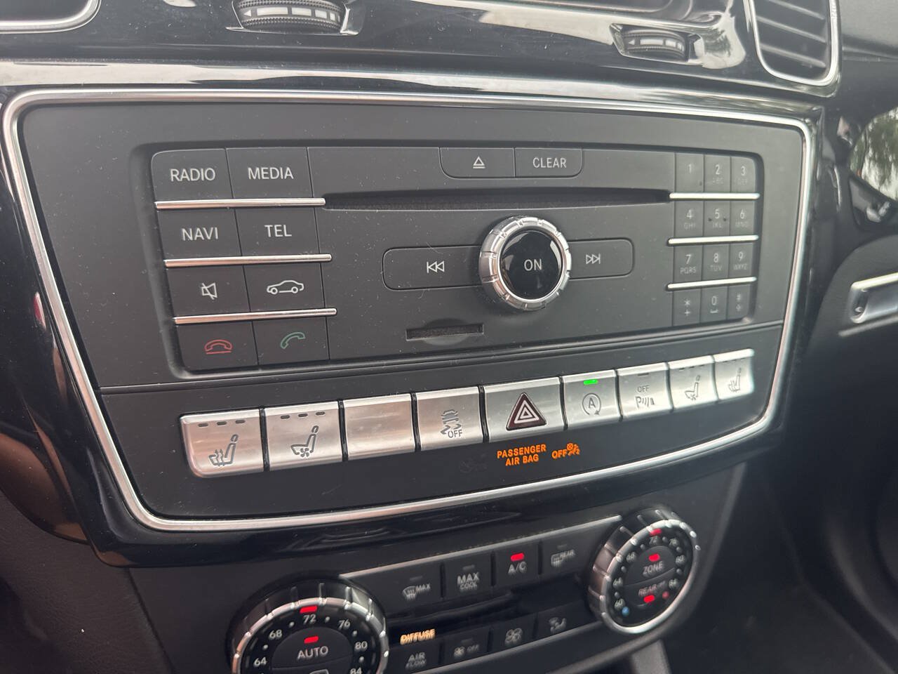 Used 2017 Mercedes-Benz GLS 550 4MATIC image 19