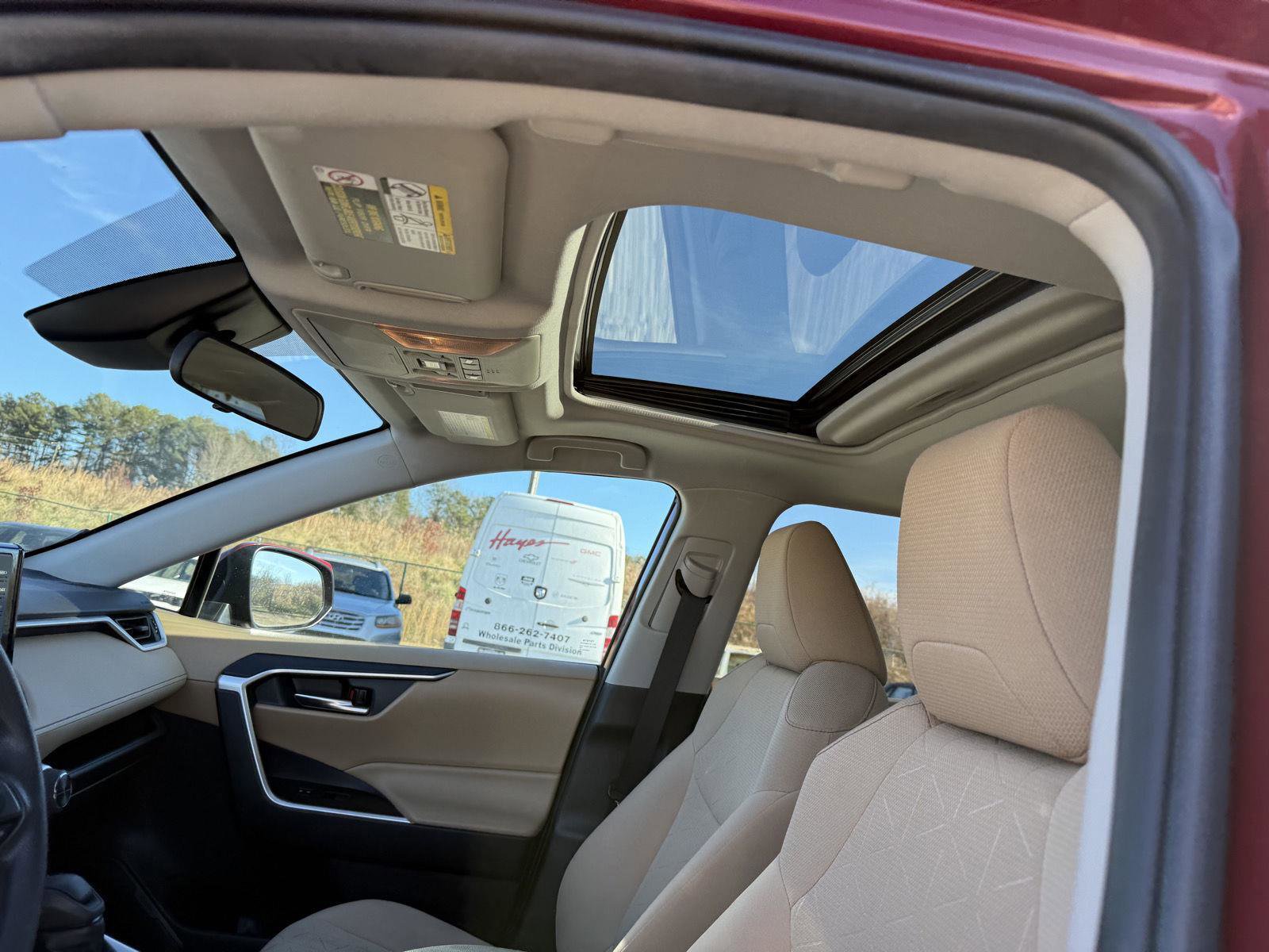 Used 2020 Toyota RAV4 XLE image 11