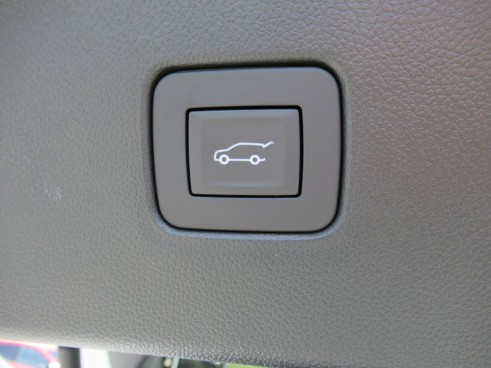 New 2026 Buick Envista Sport Touring FWD image 32