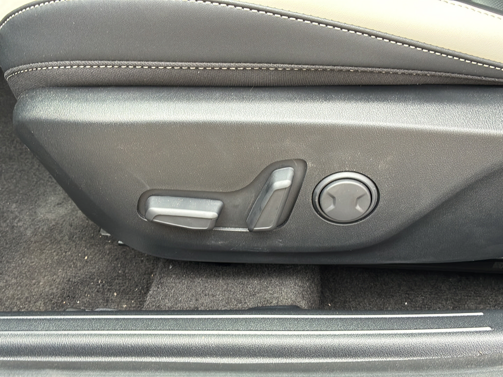 New 2026 Kia K4 GT-Line w/ GT-Line Premium Package FWD image 14