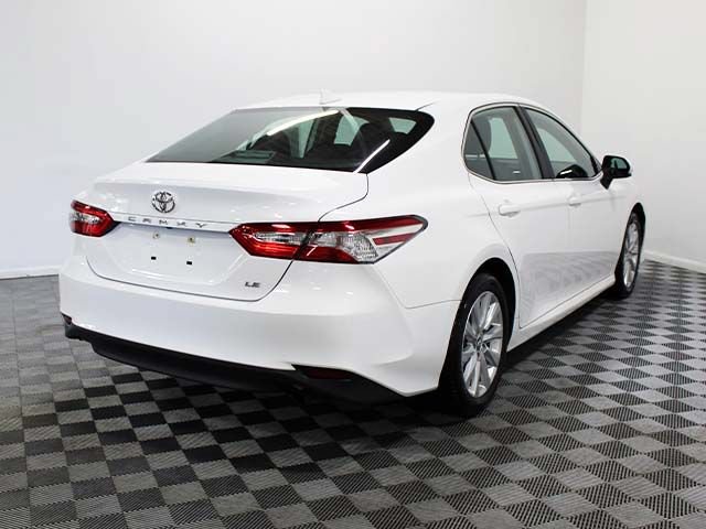 Certified 2019 Toyota Camry LE FWD image 6