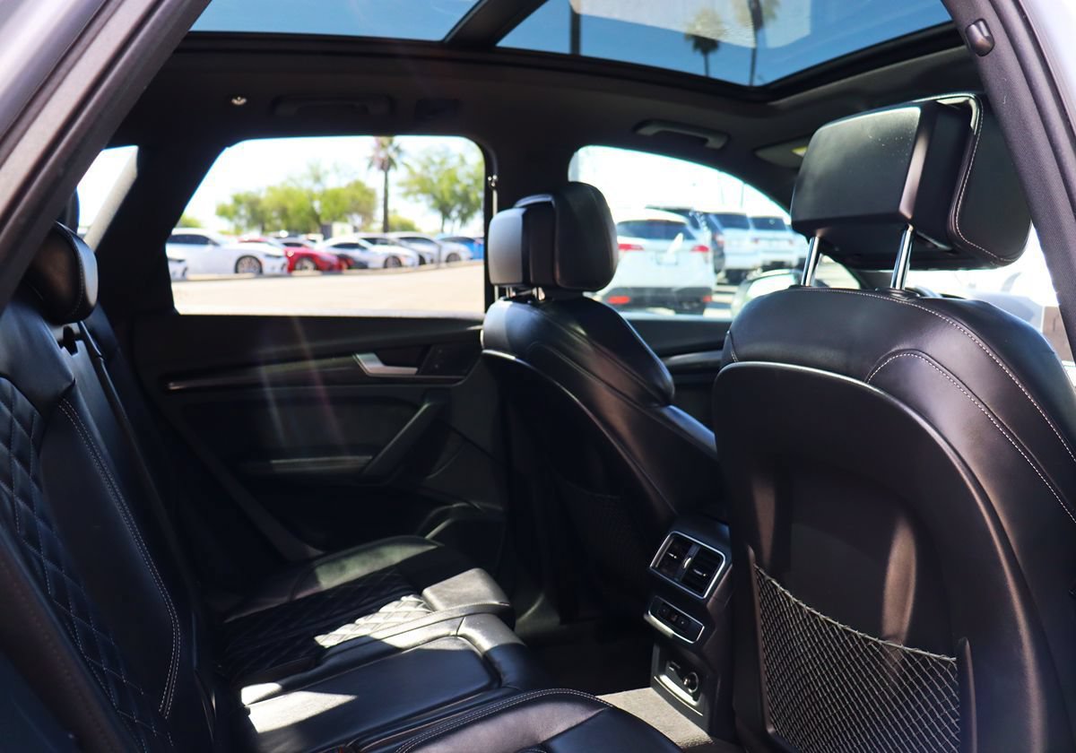 Used 2019 Audi SQ5 Premium Plus w/ Premium Plus Package AWD/4WD image 29