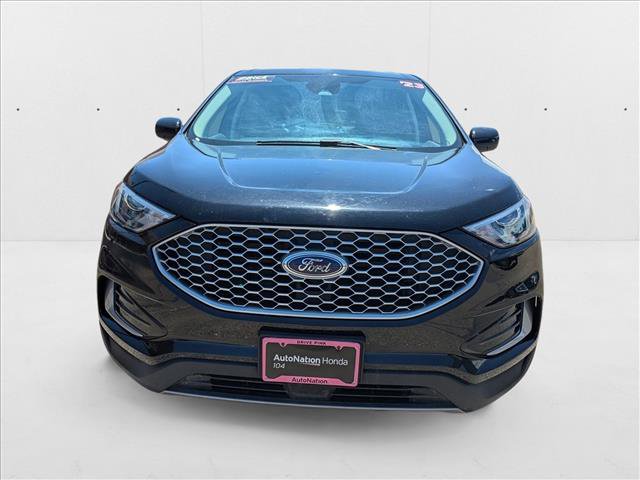 Used 2023 Ford Edge SEL image 2