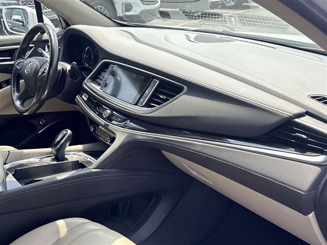 Certified 2018 Buick Enclave Premium AWD/4WD image 27