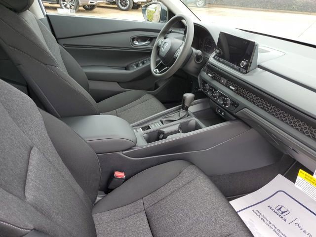 New 2025 Honda Accord SE image 8
