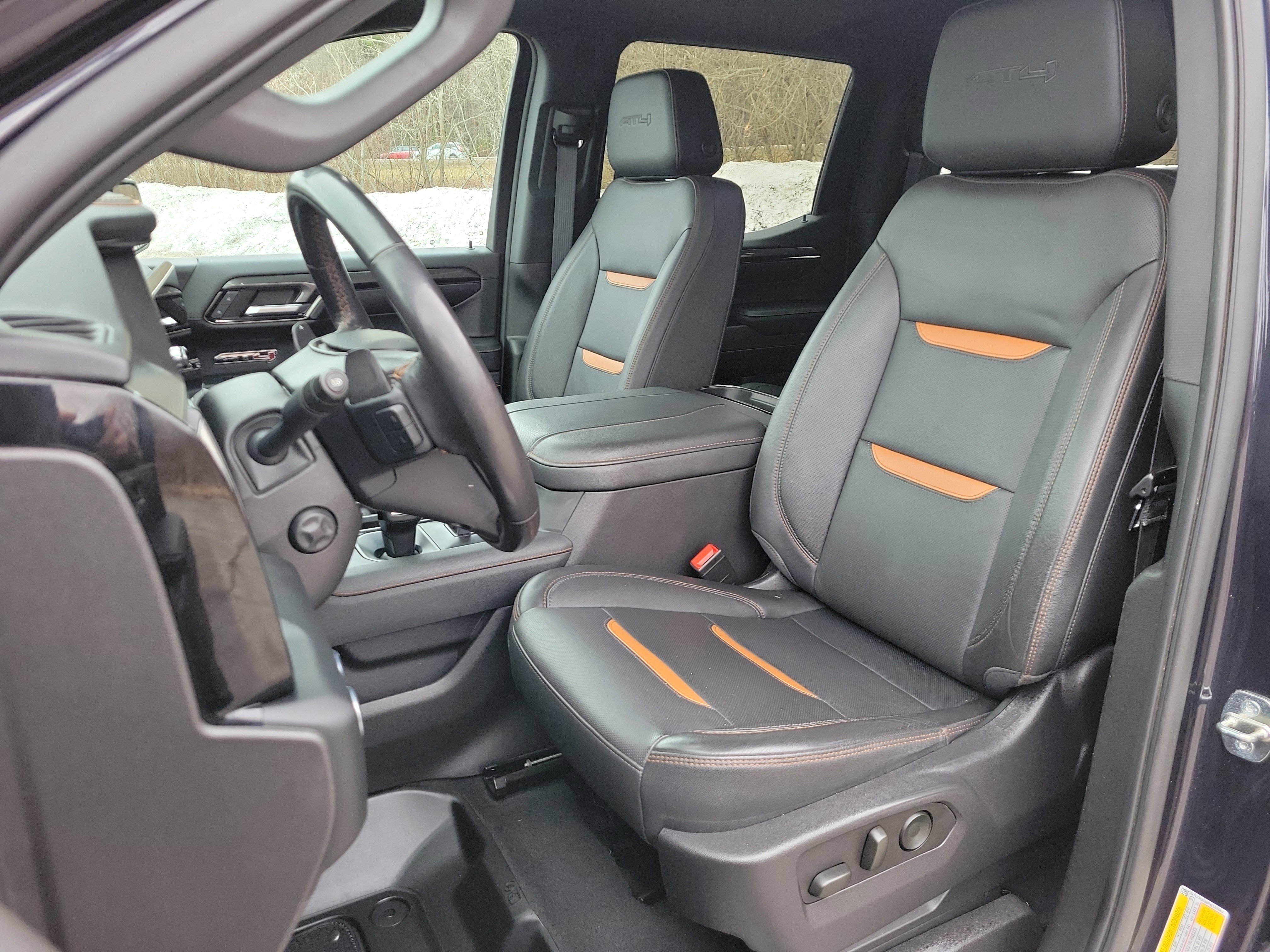 Certified 2023 GMC Sierra 1500 AT4 w/ AT4 Premium Package image 14