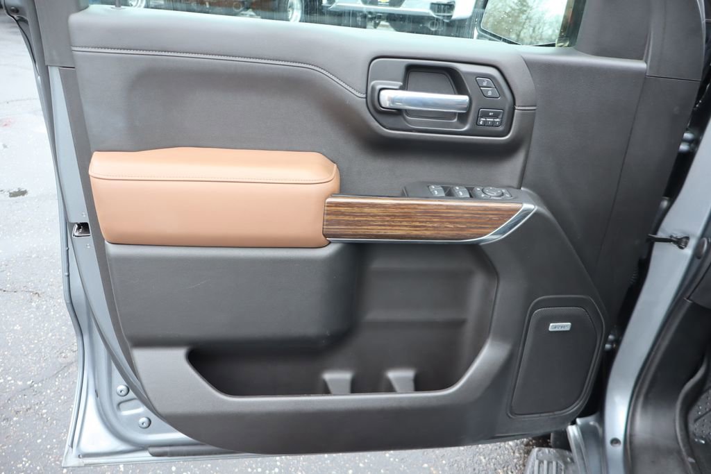 Used 2022 Chevrolet Silverado 1500 High Country w/ LPO, Dark Essentials Package image 22