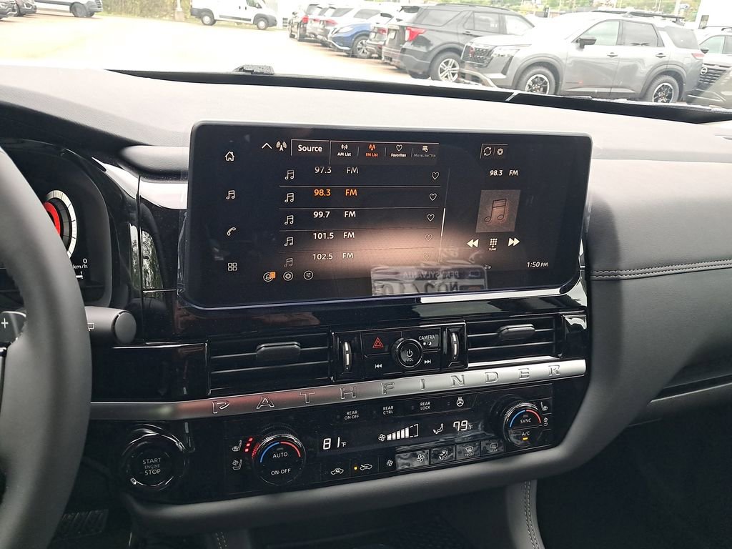 New 2026 Nissan Pathfinder Platinum AWD/4WD image 18