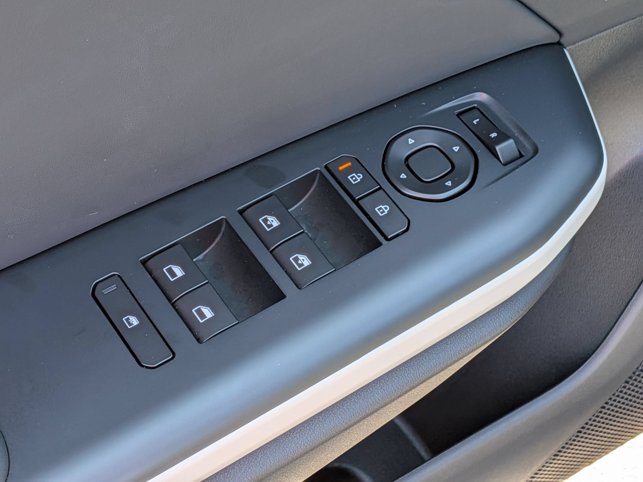 New 2026 Kia K4 GT-Line Turbo w/ GT-Line Sunroof Package FWD image 13