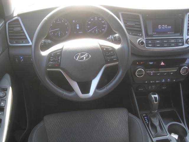 Used 2017 Hyundai Tucson Sport w/ Cargo Package AWD/4WD image 15