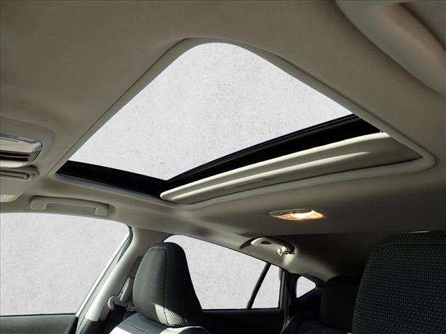 Certified 2024 Subaru Crosstrek 2.0i Premium image 12