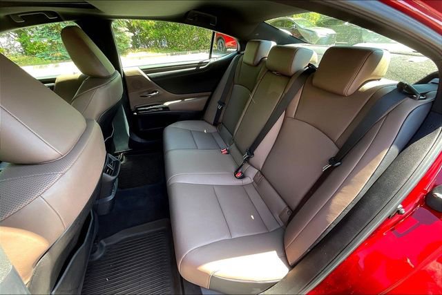 Certified 2023 Lexus ES 350 w/ Premium Package FWD image 22