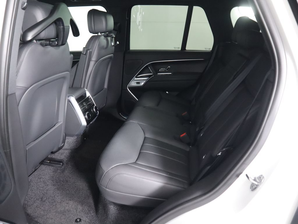 New 2026 Land Rover Range Rover SE AWD/4WD image 23