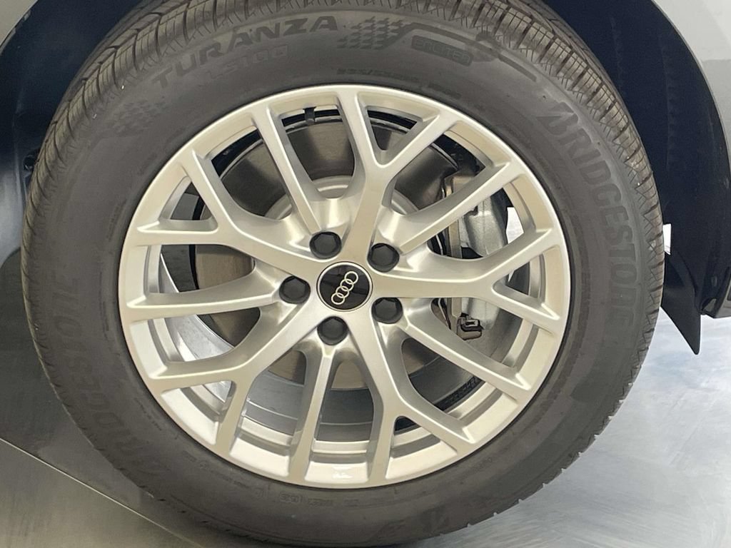 New 2026 Audi Q3 quattro 2.0T AWD/4WD image 14