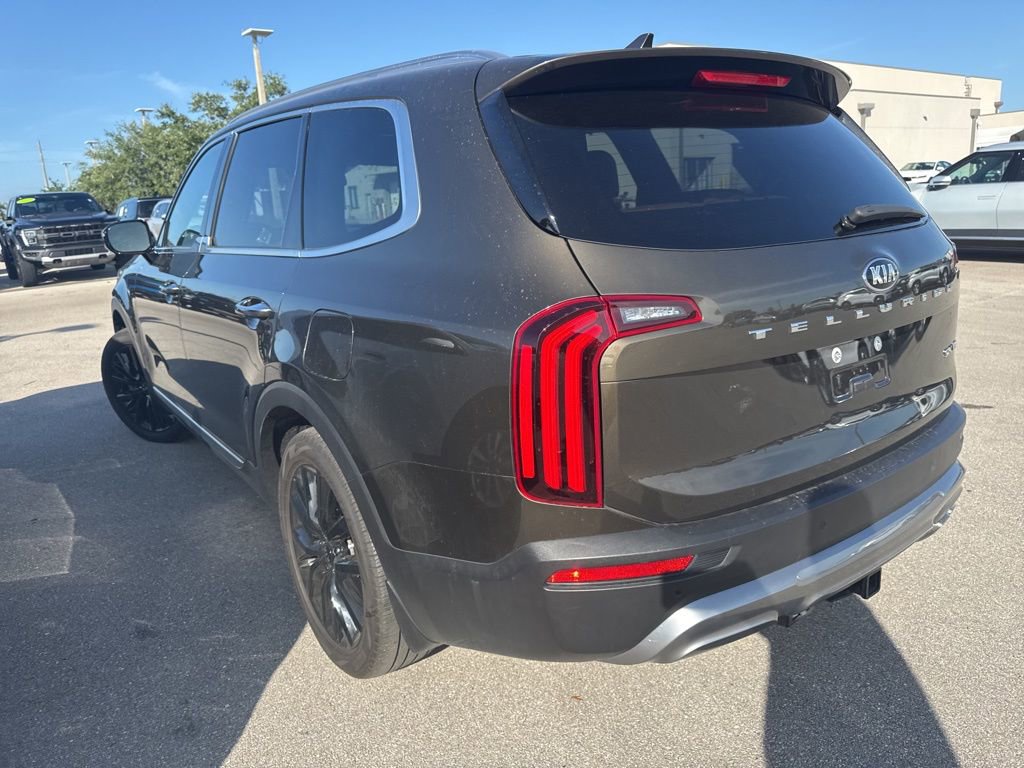 Used 2021 Kia Telluride SX w/ Towing Package FWD image 8