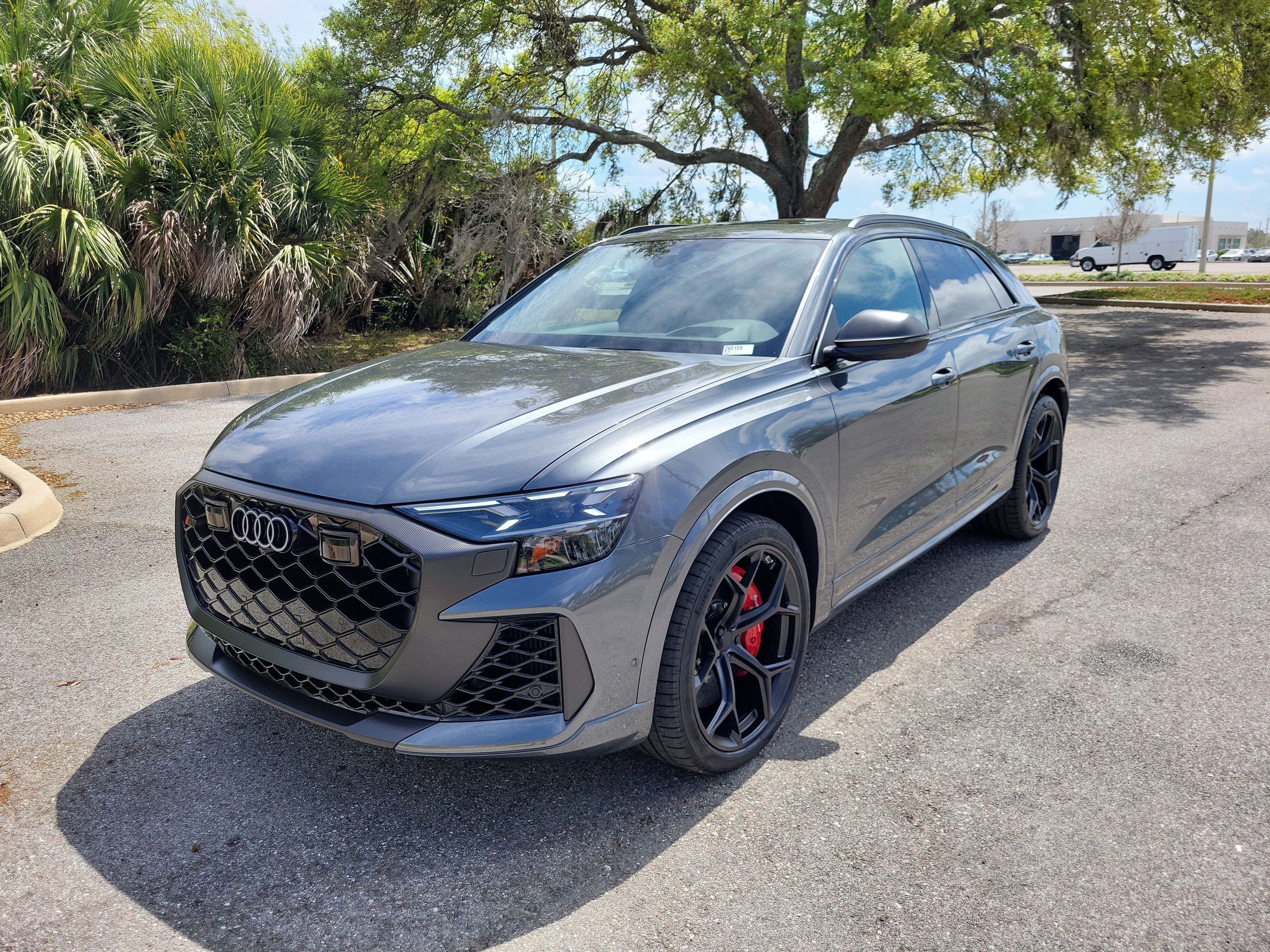 New 2026 Audi RS Q8 performance image 7